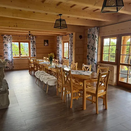 Alojamento de Acomodação e Pequeno-almoço Mecenasówka